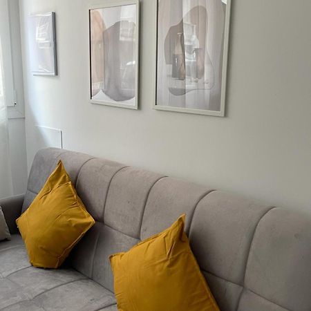 Exyca Metropolitano Apartment Мадрид Екстериор снимка